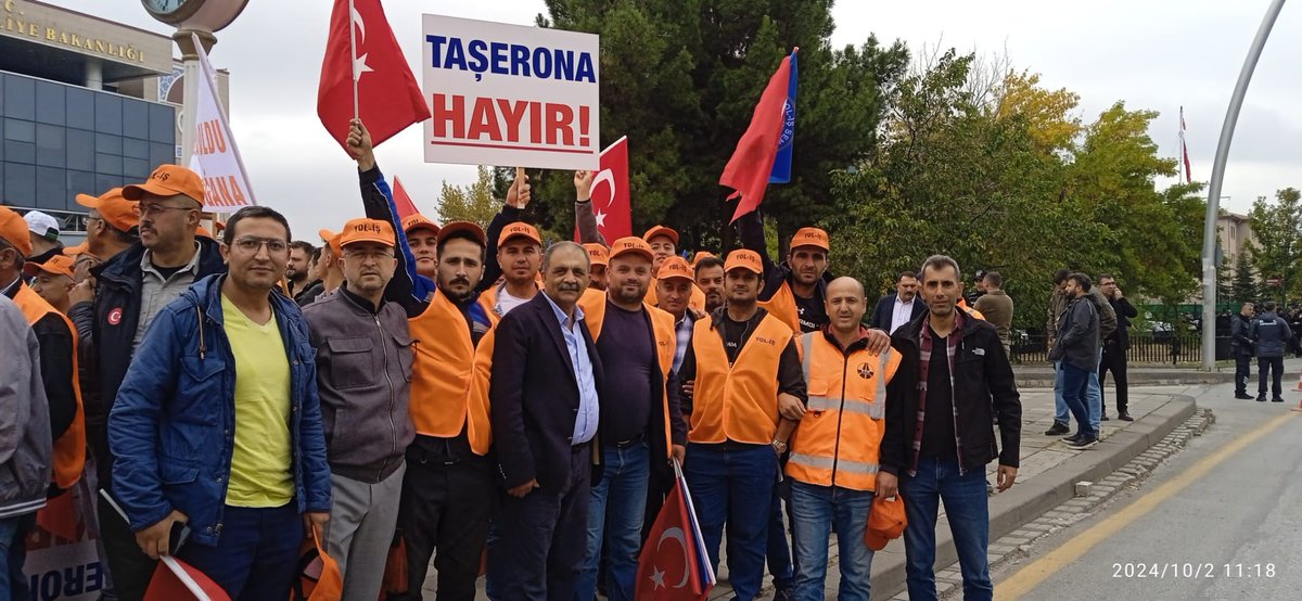 TaşeronKadro İstiyor 

Taşeron işcilere kadro sözü tutulsun

<a href="/_cevdetyilmaz/">Cevdet Yılmaz</a> <a href="/isikhanvedat/">Prof. Dr. Vedat Işıkhan</a> <a href="/vedatbilgn/">Vedat Bilgin</a> <a href="/akbasogluemin/">Av. M.Emin AKBAŞOĞLU 🇹🇷</a> <a href="/memetsimsek/">Mehmet Simsek</a> <a href="/csgbakanligi/">T.C. Çalışma ve Sosyal Güvenlik Bakanlığı</a> <a href="/HMBakanligi/">T.C. Hazine ve Maliye Bakanlığı</a>
