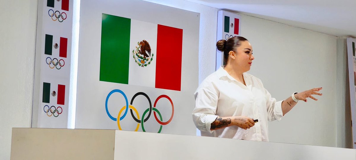LNBPoficial's tweet photo. Campamento de Selección de Árbitros LNBP 2025  a cargo de la Directora de Arbitraje, Alejandra Gaytán celebrado del 17 al 19 de abril en la Ciudad de México

#temporada2025  Liga https://t.co/L9ODfeeLLC LNBP🔥 🏀 

@calientesports  @puntochg @valuegf  @CajaMexicana  @voitmexico https://t.co/C73MU4wtSM