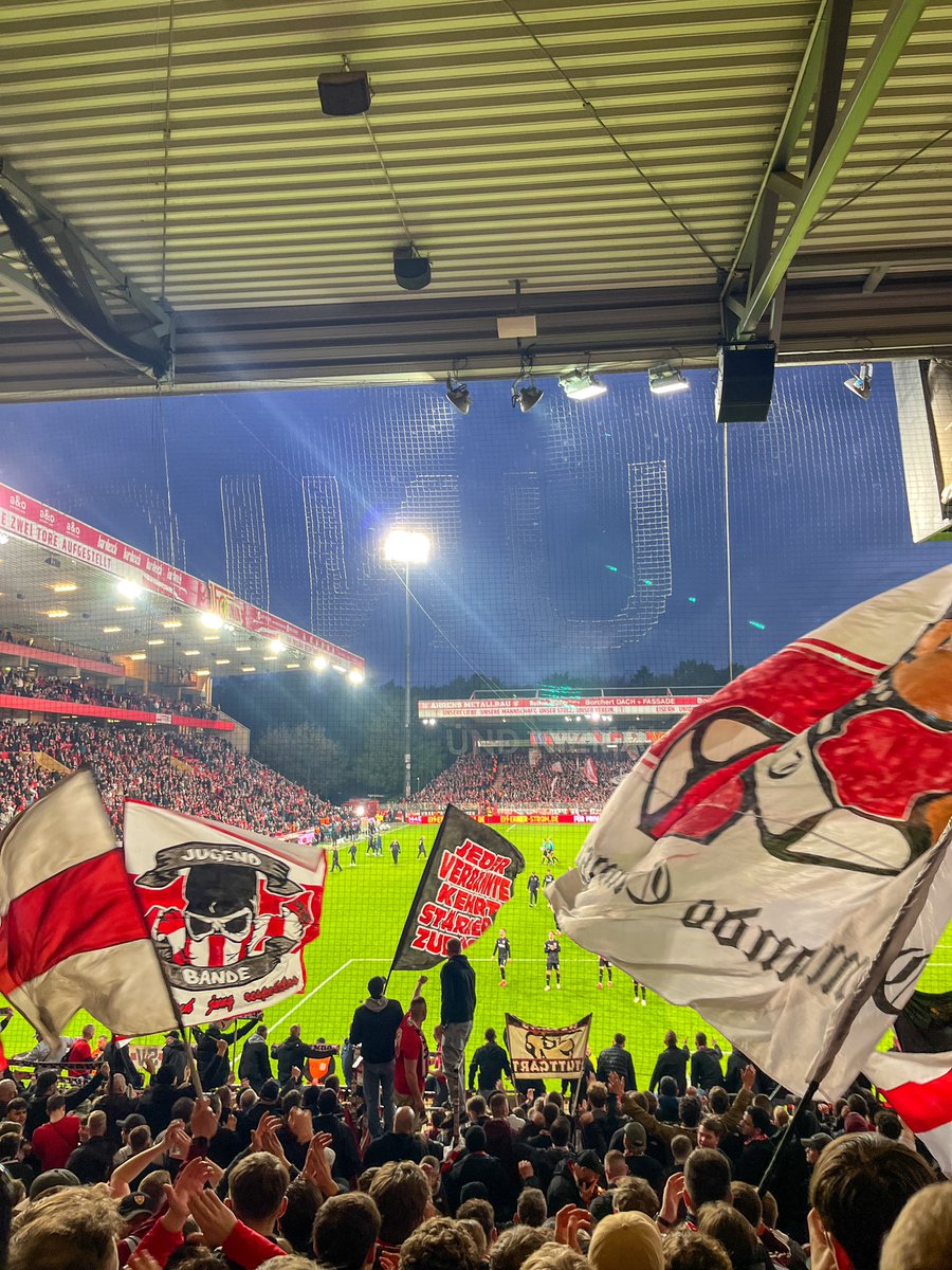 leider keine 3 Punkte aber dafür ne krank gute Auswärtsstimmung #VfB #FCUVfB