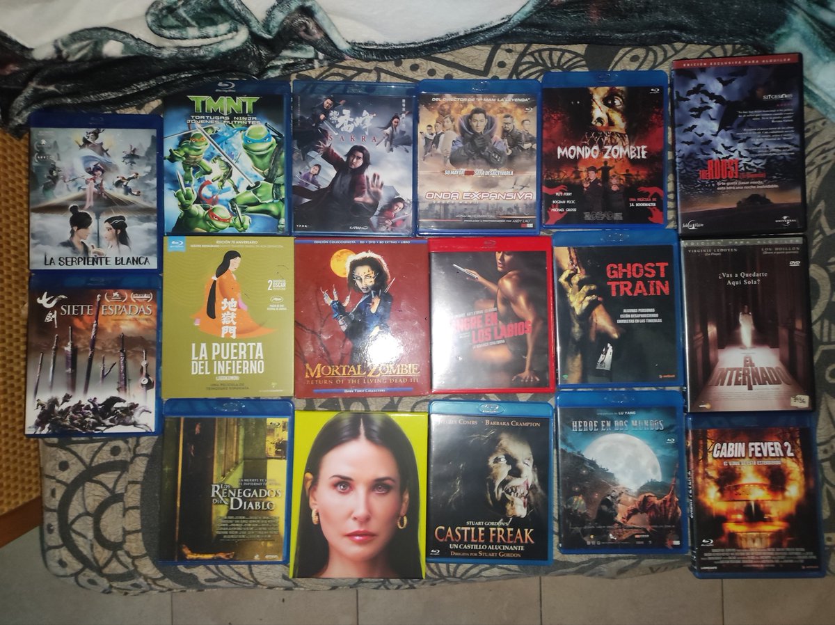 Algunas de las ultimas cosas que se han añadido a mi colección!!