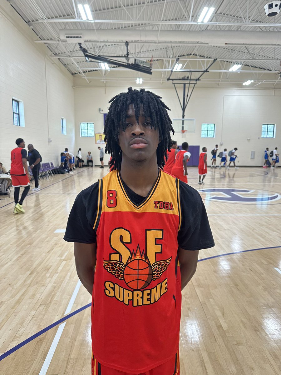 2025 Dorian Jackson had an impressive all around showing today with So Fresh Supreme in the <a href="/OTRHoops/">On the Radar Hoops Events</a> Summer Jam. A hard worker with a quick twitch and bounce. <a href="/TaiYoungHoops/">Tai Young</a>
