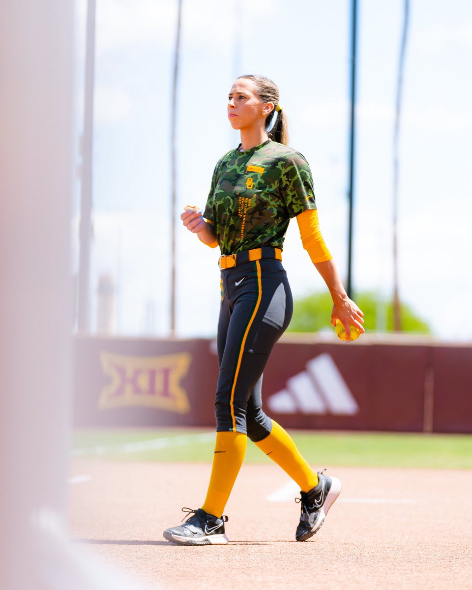Baylor Softball tweet media