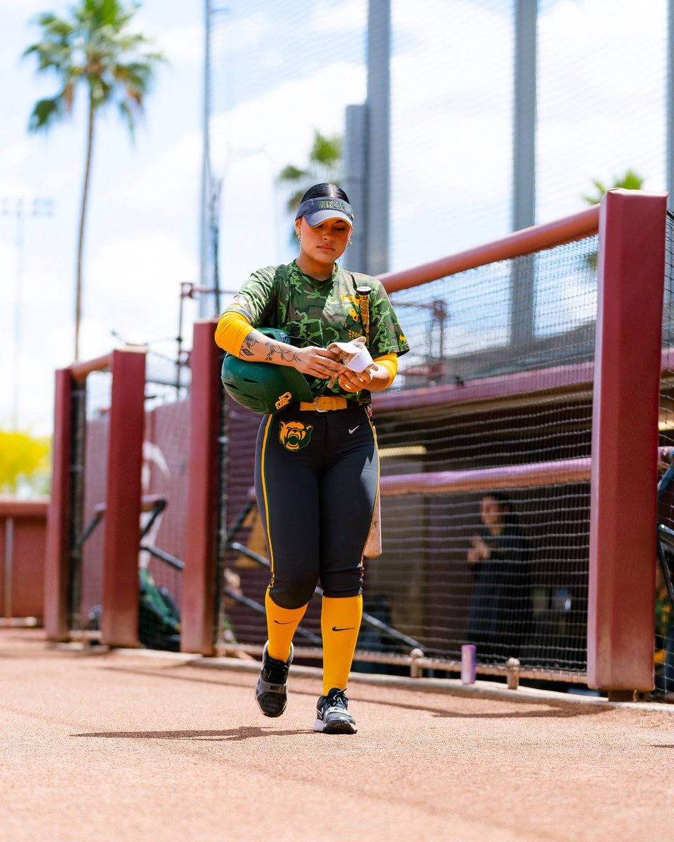 Baylor Softball tweet media