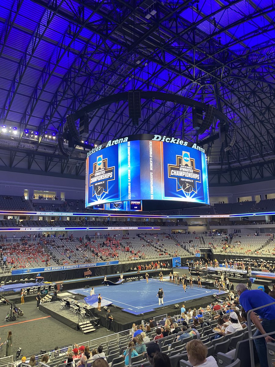 aarondoylepf's tweet photo. Back at Dickies Arena for the NCAA national championships final. 

No. 5 seed @uclagymnastics will start on floor and battle against No. 2 seed Oklahoma, No. 4 seed Utah and No. 7 seed Missouri.

Follow me and @DBSports for updates. https://t.co/MkCAW0umll