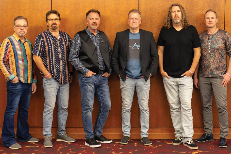 𝐓𝐎𝐍𝐈𝐆𝐇𝐓 𝐈𝐍 𝐀𝐍𝐓𝐇𝐄𝐌! 𝐓𝐎𝐀𝐒𝐓, is bringing the soft rock sound of 70's hit band, Bread to the Anthem stage tonight at 8PM. Get your tickets now before they run out.👇 
bit.ly/4h7sClV
