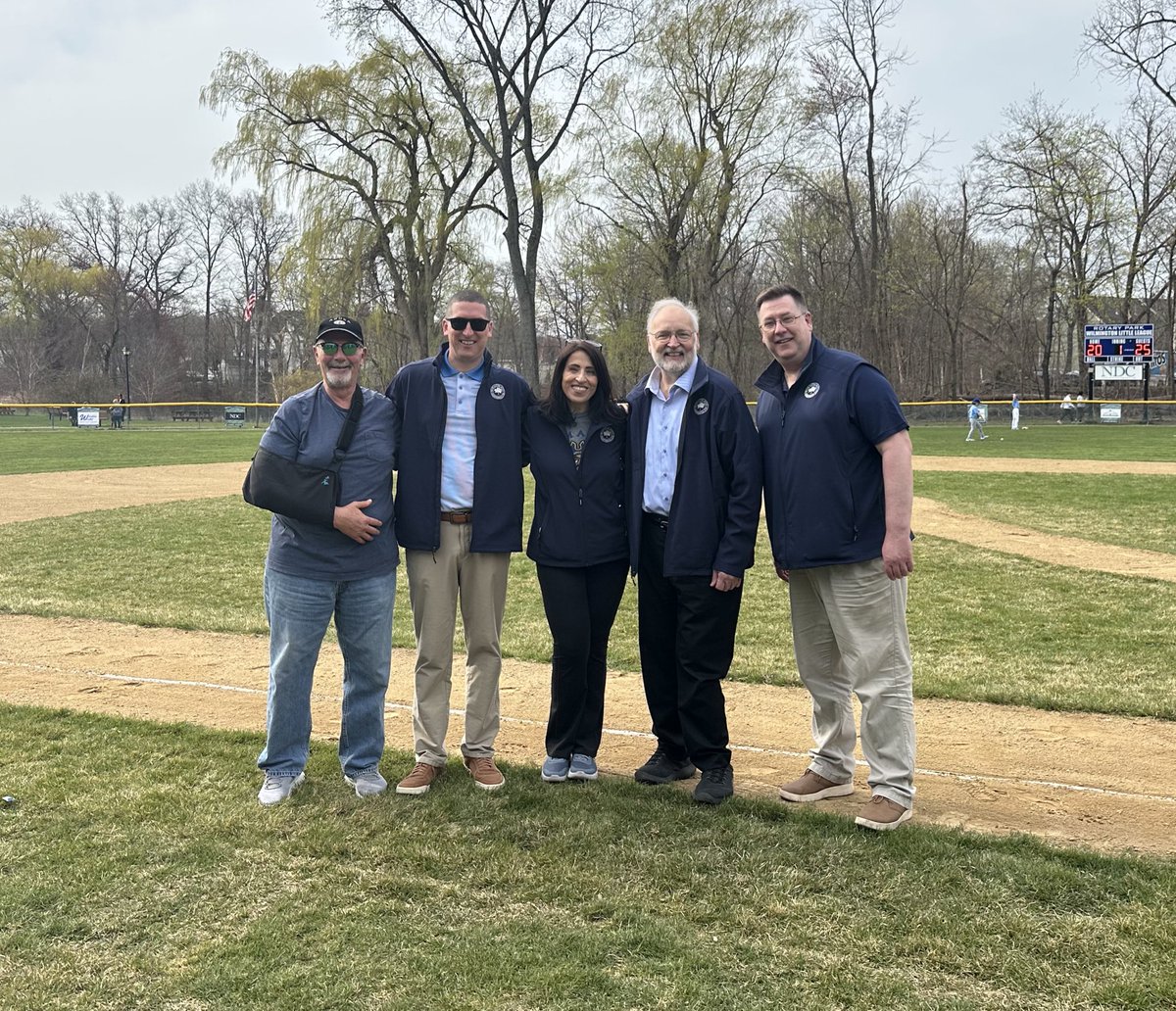 Greg Bendel tweet media