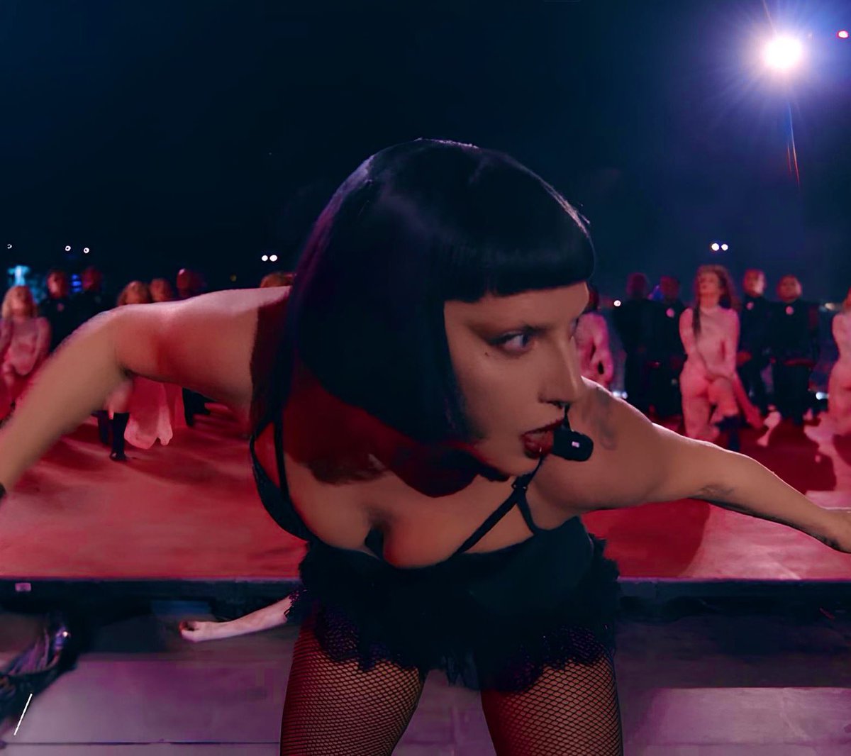 little monsters gain train ★

• repost and like
• reply with ‘lady gaga'
• follow everyone who likes your comment