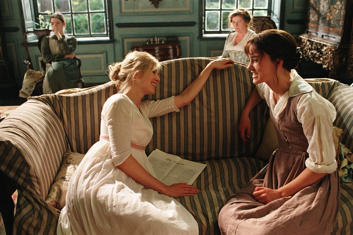 rosamund pike and keira knightley behind the scenes of pride &amp; prejudice (2005)
