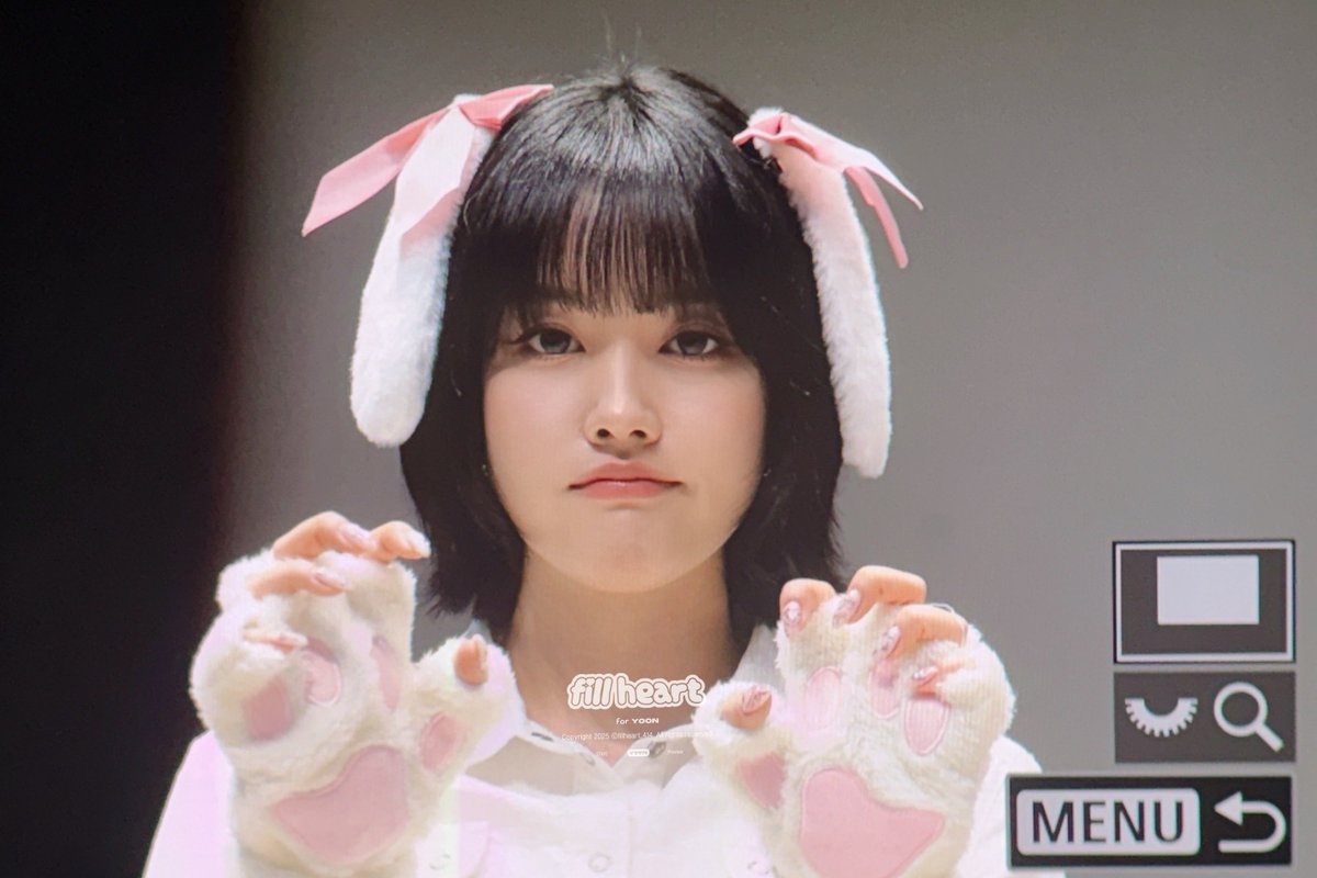 250419

🐾🐾
#윤 #yoon #스테이씨 #STAYC