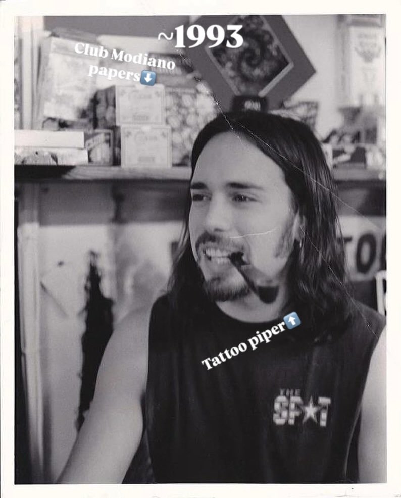 BIRTHJAYDAY!!!
There I am in 1993 slinging Club papers and teaching about the difference between thin papers and bedsheets 😉😂😂😂

I hope this fun ride never ends 🤘❤️