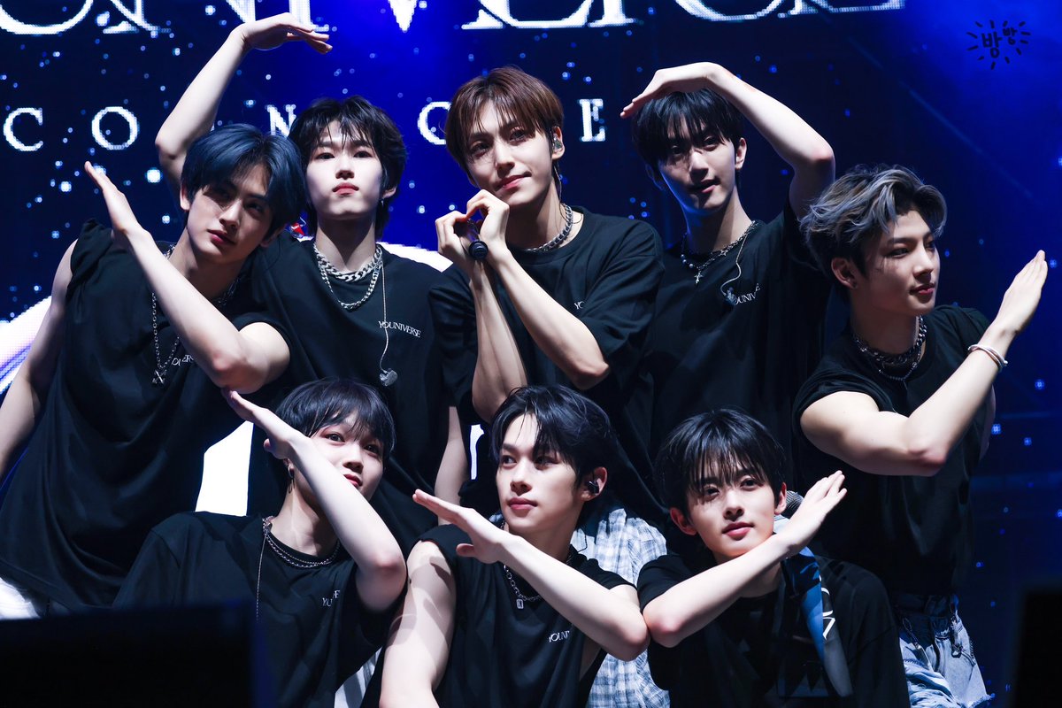 #YOUNIVERSE_CONNECTED

250419

300주년까지🤟🏻
#유나이트 #YOUNITE