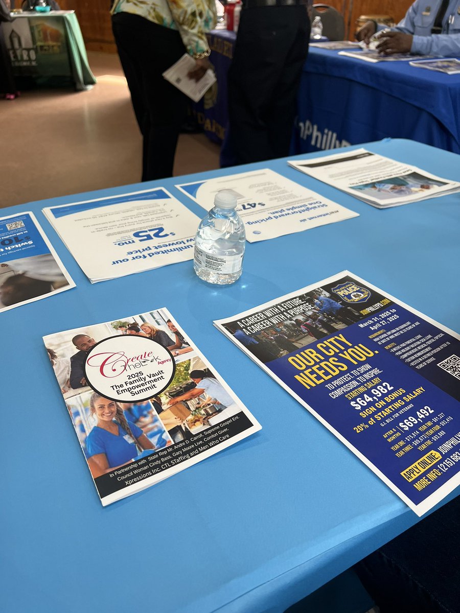 MST_ANTHONY's tweet image. Table day at our local community affair 😎
#att #LifeAtAtt @_MightyMAS @MajorfiguresAtt @MrCoreyA @ThePHamilyMAS @ATT