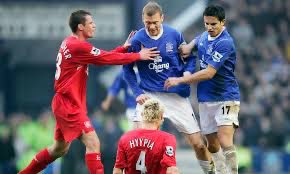 AmwritingM's tweet photo. Duncan Ferguson on FILLING IN burglars (that broke into his home) #dunca... https://t.co/SkHXHVtWuu via @YouTube #evemci https://t.co/hLg4tDpuvm