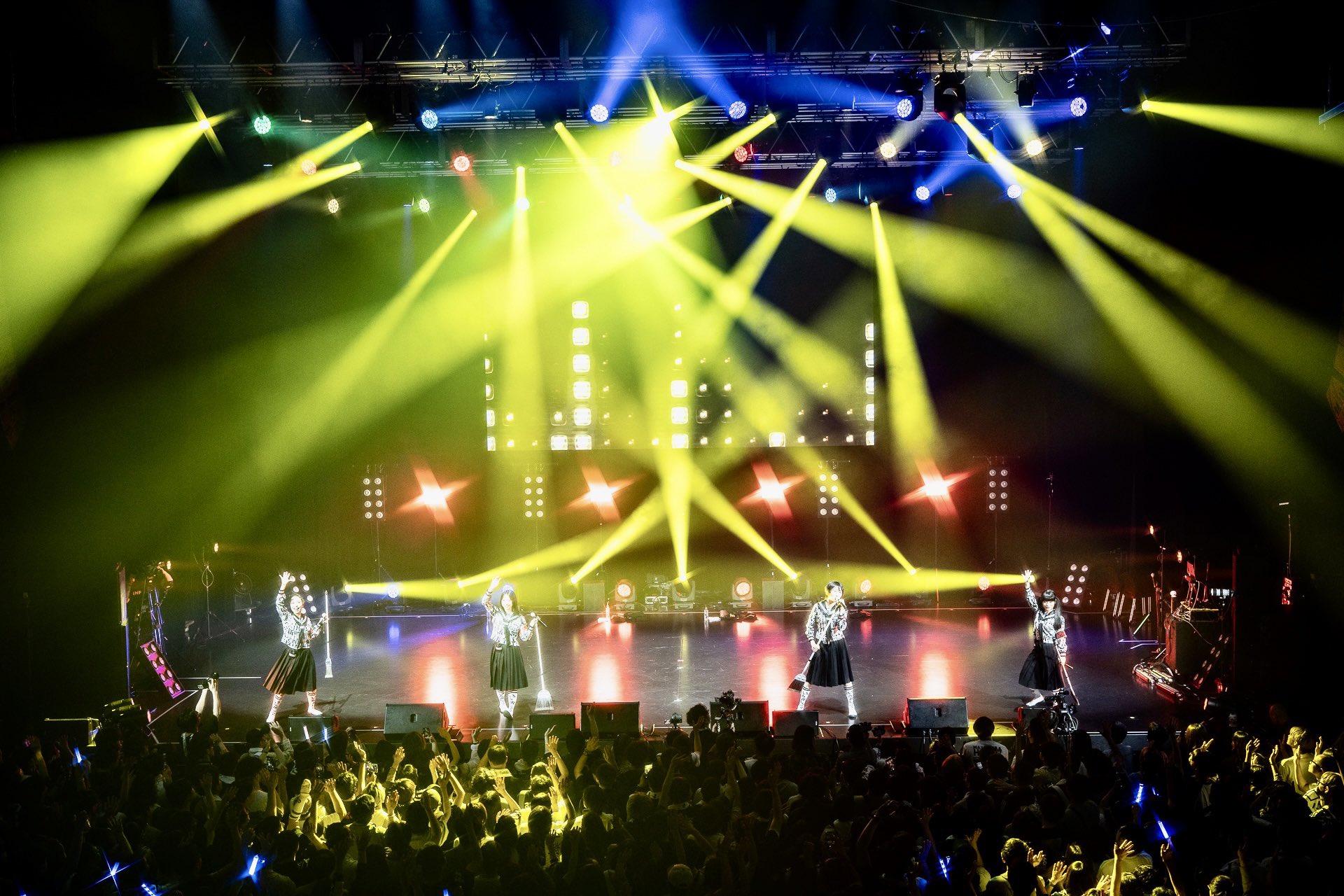 Go6DdYTbwAAHihJ?format=jpg&name=large