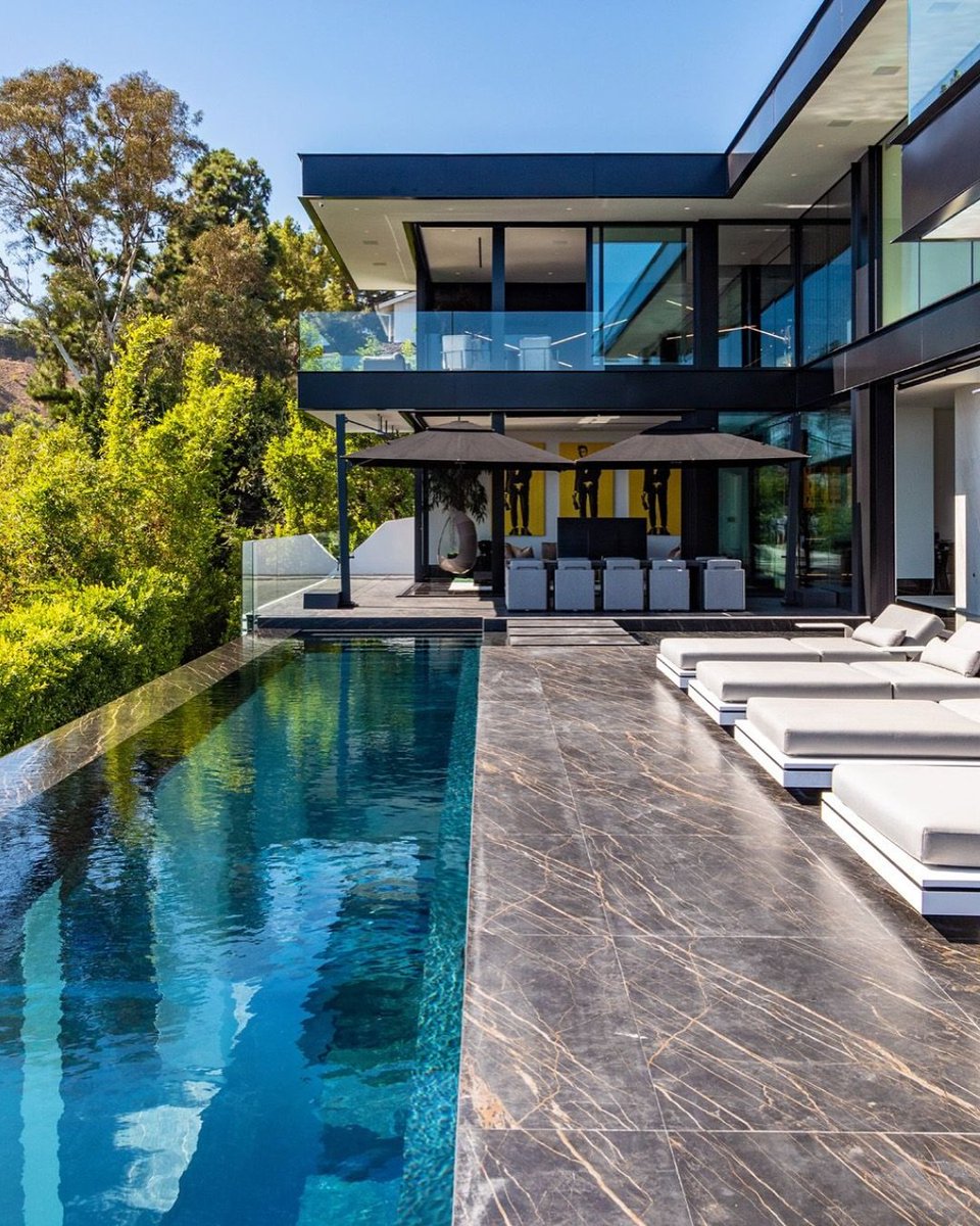 Interiorhunt11's tweet photo. Perfect home https://t.co/f2yaTNftFJ