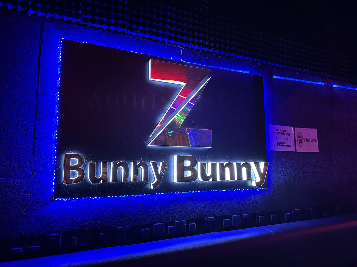 phl_trip's tweet photo. フィリピン
アンヘレス(RED STREET)
お店情報
BUNNY
営業時間
「確認し忘れました」
たしか2ヶ月前に調べた際昼夜営業していた。
BF料金
ショート 4K
ロング 5K
出勤15人位
日本人好み1人確認
#フィリピン #アンヘレス #夜遊び #REDSTREET https://t.co/HZug933xhc