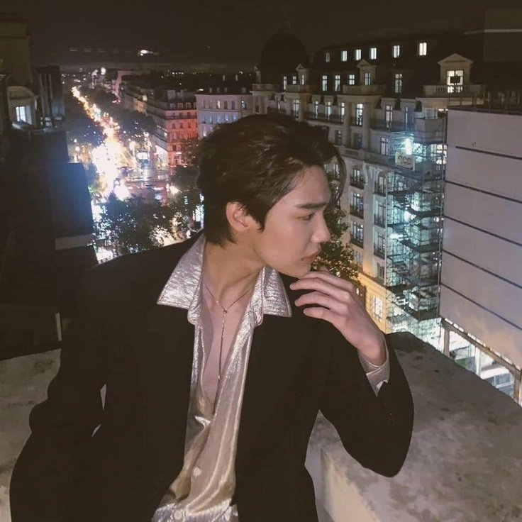 blu | rest. tweet media