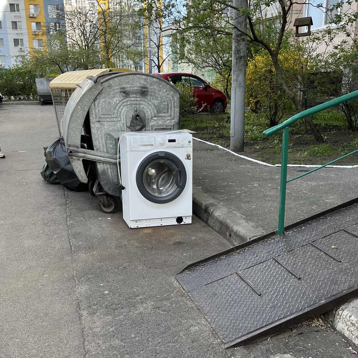 На Позняках помічена наживка на кацапа