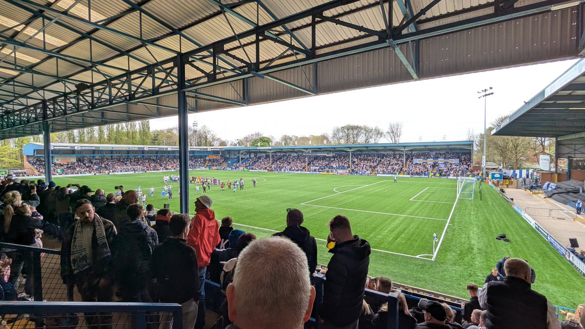 fan_banter's tweet image. Bury FC sold 8,719 tickets for their game at home to Burscough this afternoon. The Shakers going on to win promotion... 💙 

What an attendance for the NINTH tier of English football 👏

(Photo Credit - @Groves1892) 

#buryfc #uts #shakers #nonleague