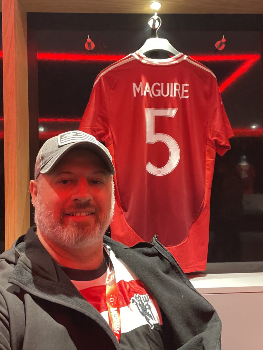 scubacheesemufc's tweet image. Been a wild week in Manchester and happy to hopefully see rotation against wolves. Can’t wait for match either way
#NYCtoMUFC