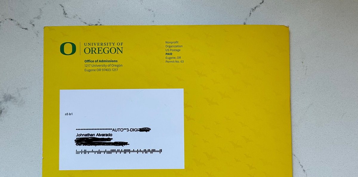 Johnathan Alvarado (@dejm_alvarado) on Twitter photo Grateful for <a href="/uoregon/">University of Oregon</a> <a href="/oregonfootball/">Oregon Football</a> for reaching out and telling me about the amazing program and school you have to offer. Excited to see what our future holds!!
<a href="/CoachDomitrovic/">Coach Adam Domitrovich</a> <a href="/DB_Coach_H/">Coach Darin Heredia 🏈</a> <a href="/PrepRedzoneNV/">Prep Redzone Nevada</a> <a href="/PrepRedzone/">Prep Redzone 🏈</a> <a href="/thompsonsctg/">BT THOMPSON</a> <a href="/BattleBornPreps/">Battle Born Preps</a> Grateful for <a href="/uoregon/">University of Oregon</a> <a href="/oregonfootball/">Oregon Football</a> for reaching out and telling me about the amazing program and school you have to offer. Excited to see what our future holds!!
<a href="/CoachDomitrovic/">Coach Adam Domitrovich</a> <a href="/DB_Coach_H/">Coach Darin Heredia 🏈</a> <a href="/PrepRedzoneNV/">Prep Redzone Nevada</a> <a href="/PrepRedzone/">Prep Redzone 🏈</a> <a href="/thompsonsctg/">BT THOMPSON</a> <a href="/BattleBornPreps/">Battle Born Preps</a>