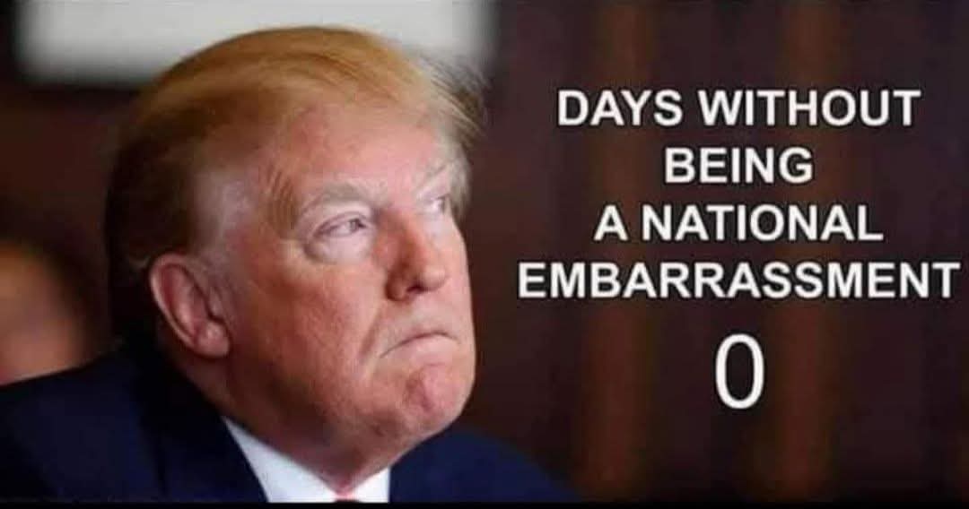 periweiper's tweet photo. @VolodyaTretyak Fascist 

Trump is a despicable old man surrounded by fools who are telling him how great he is! https://t.co/o2evLIveIY