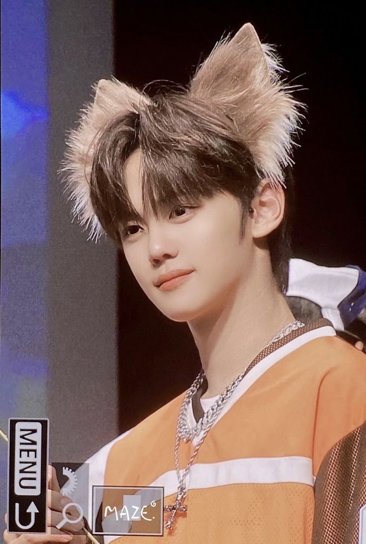 <a href="/soraiaen/">Soraia I. Maeena.</a> Meong? (anggap aja lagi jadi ragdoll)