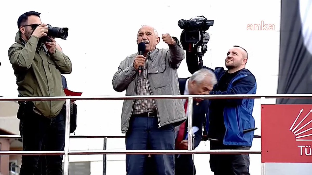 Yozgat’ı artık Bekir Bozdağ ile anmayın. Bundan sonra Yozgat diyince aklınıza çiftçi Abdullah Ceylan gelmelidir.