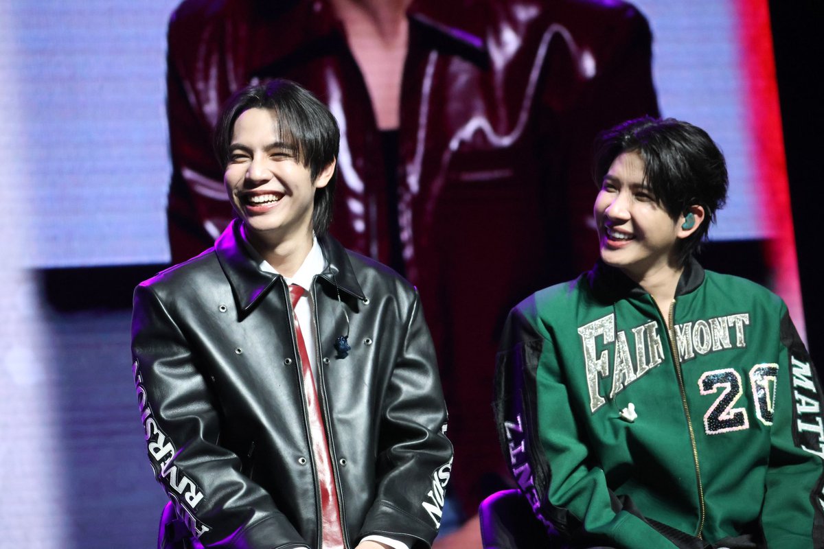 GMMTV's tweet image. 大家都很可愛！我們會記住今天美好的回憶，希望我們能再次見面。🫶🏻🩷
ทุกคนน่ารักมาก พวกเราจะจดจำเรื่องราวดีๆในวันนี้ไว้ และหวังว่าจะกลับมาพบกันอีกนะครับ 🫶🏻🩷

#TheHeartKillersFMinMacao
#GMMTV