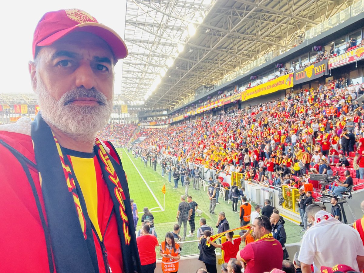 Haydi Göztepe’m koy bjk’ye
💛❤️