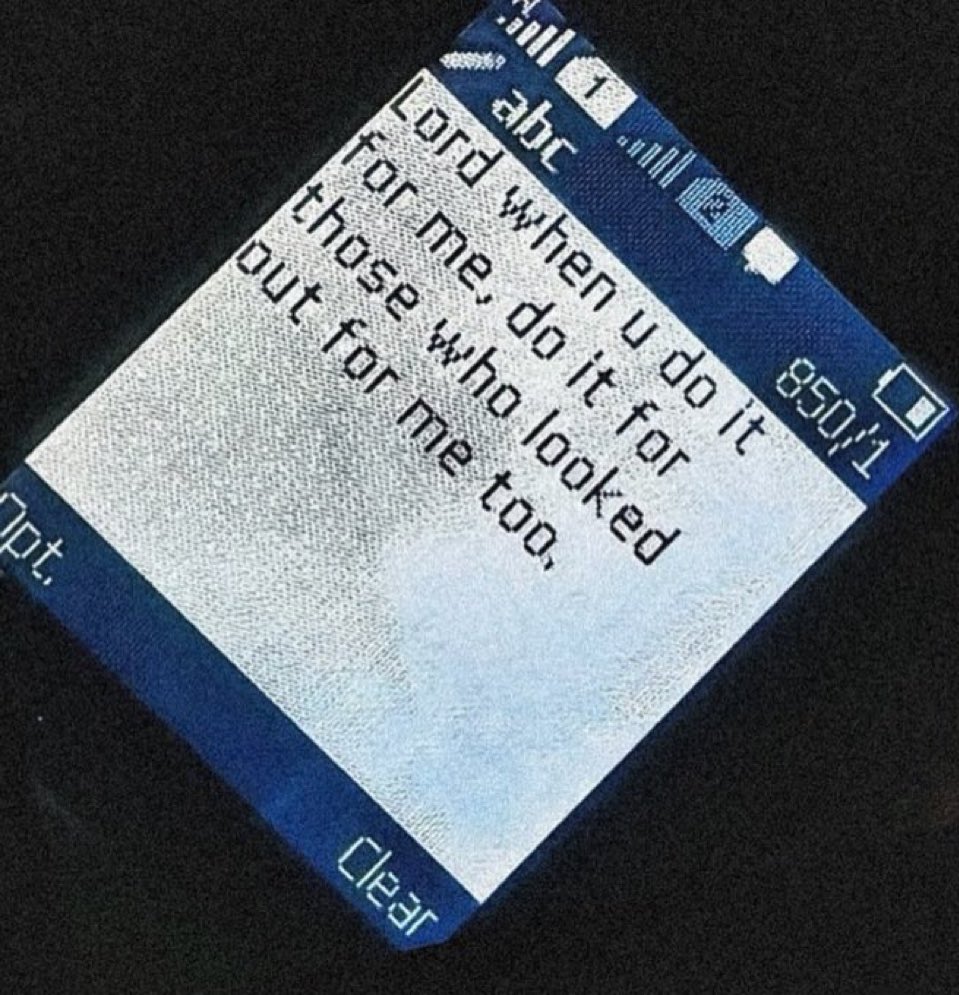 𒆜ʀoʟᴀɴᴅᴏ (@influencerug1) on Twitter photo 