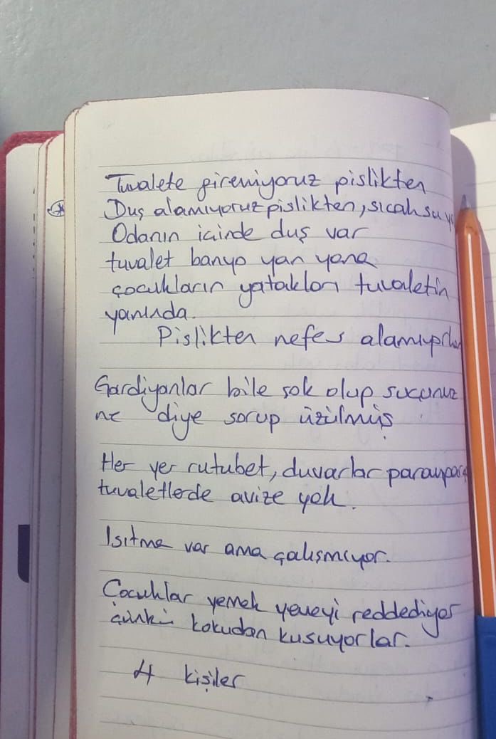 #Silivri'de tutuklu gençlere yaşatılanlar

- Koğuştan hücreye alındık
- İçerisi tuvalet kokuyor, nefes alamıyoruz
- Saat, tv, buzdolabı.. Hiçbir şey yok
- Sabaha kadar uyuyamıyoruz

Bu gençler hepimizin!
Zulmü derhal bitirin #GencleriSerbestBırakın <a href="/adalet_bakanlik/">T.C. Adalet Bakanlığı</a> #4NoluCezaevi