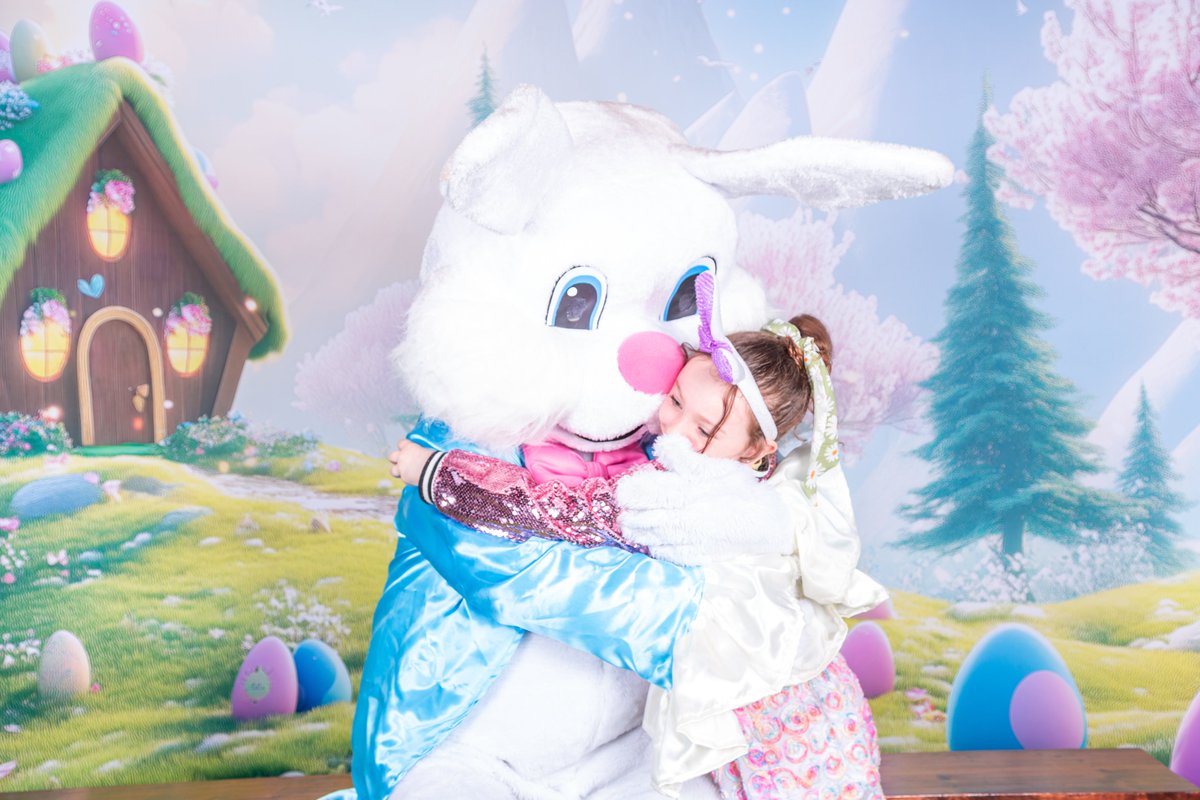 PrettyhueTattoo's tweet photo. Happy Easter! https://t.co/8aYSyIYXtw