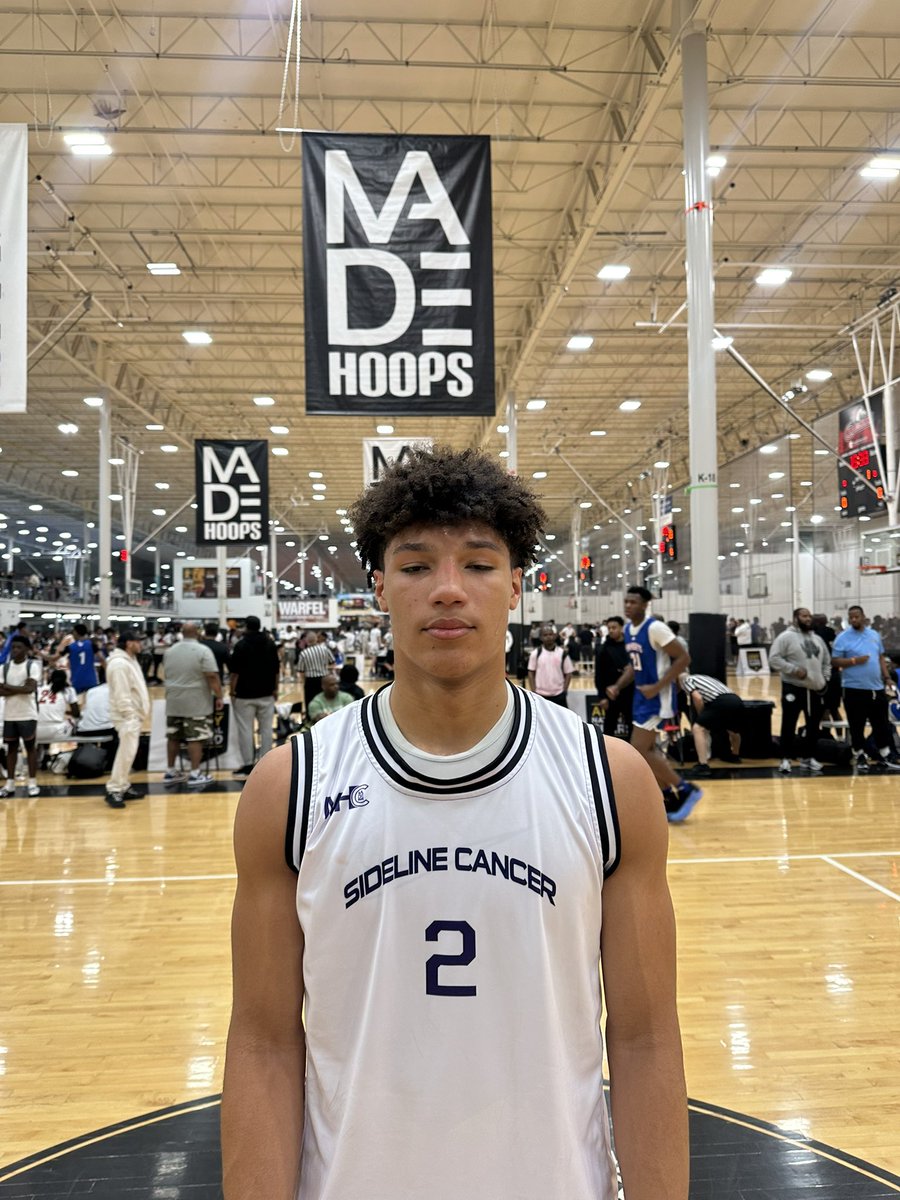 2026 G Cam Sweeney shined this morning as Sideline Cancer continues its MHC dominance. Strong, heady lead guard who operates with great pace and patience. Constantly created advantages for his team by obtaining paint touches