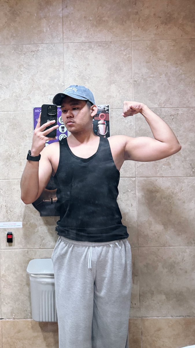 kmbrnmrn's tweet photo. meron namang progress, kahit konti lang diba 💀 https://t.co/C3VklR4u7N
