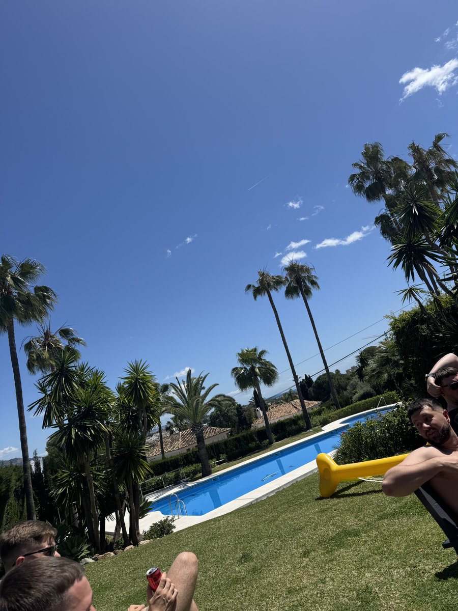 Blake🇳🇱 tweet media