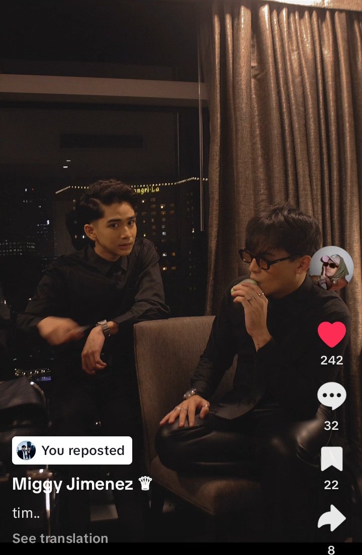 katelyorfiles's tweet photo. MIGZAI / TIMPOCH CRUMBS /✨✨ (nag relapse version)
HAHAHAH si miggy ninyong nag relapse kay zai—AY I MEAN sa timpoch hehehe miss ko na din kayo and can't wait for the movie huhu
#MigZai | #TimPoch
#MiggyJimenez #ZaijanJaranilla https://t.co/V8qFahdaGD