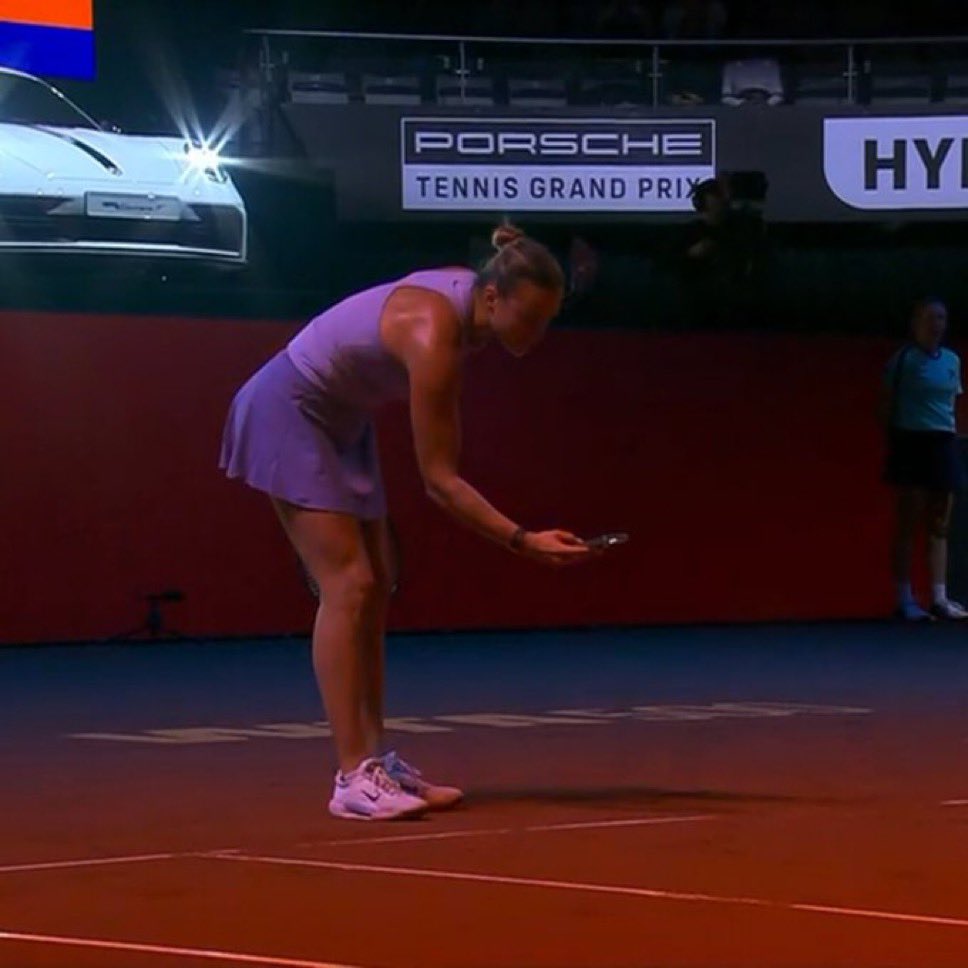 aryna sabalenka never change 😭