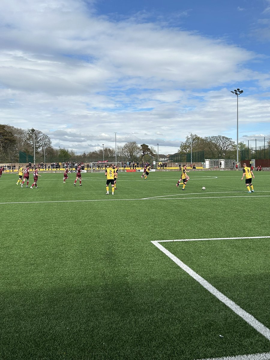 RPCowling's tweet photo. Full Time:
@AnnanAthleticFC 5-1 @ArbroathFC 

Despite being crowned champions last week, Arbroath were on the wrong end of the scoreline today. A dominant 2nd half performance saw Annan score 3 goals for a convincing win.

#groundhopping https://t.co/Gm07JPFCNS