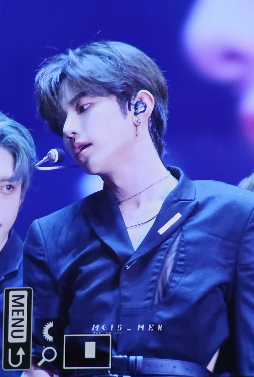 mer_mois0725's tweet photo. 250419 팬콘

#장하오 #ジャンハオ #ZHANGHAO  #章昊 
#ZEROBASEONE  #ZB1 #제로베이스원 https://t.co/lQYSKoSWZJ