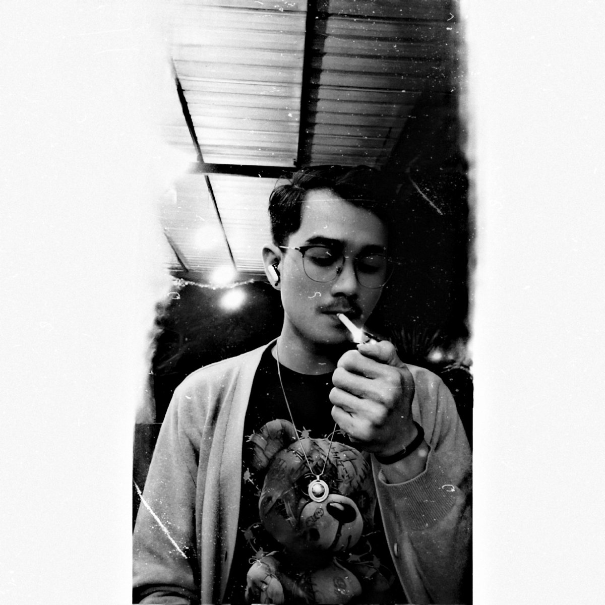 Ajhoe_'s tweet photo. satu satunya alasan kenapa
aku percaya cinta tulus itu ada,
karena aku melihat diriku yang
ketikajatuh cinta tidak akan
tertarik kepada siapapun. https://t.co/U100T5Upqb