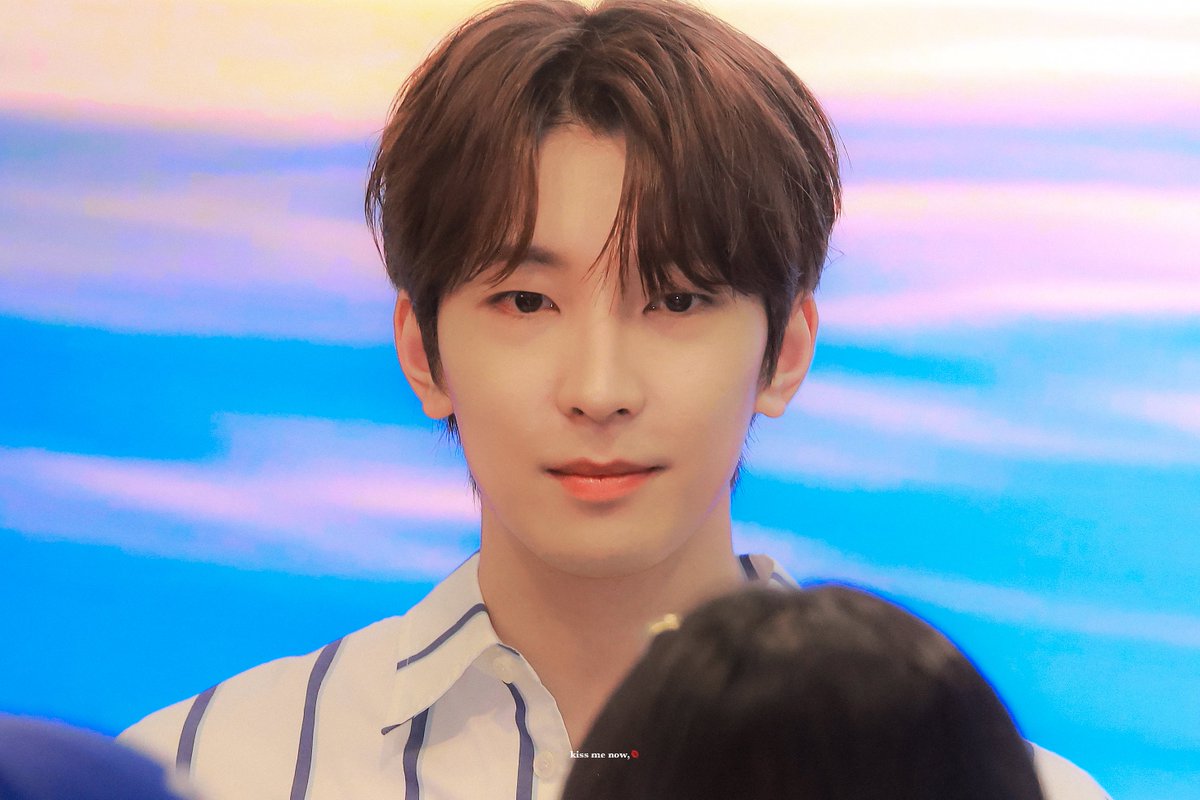 설아 🧣 tweet media