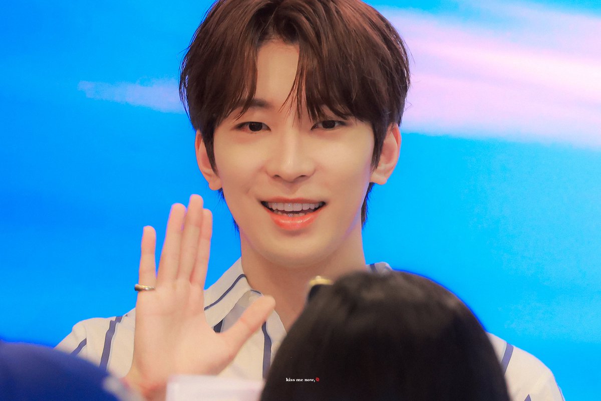 설아 🧣 tweet media