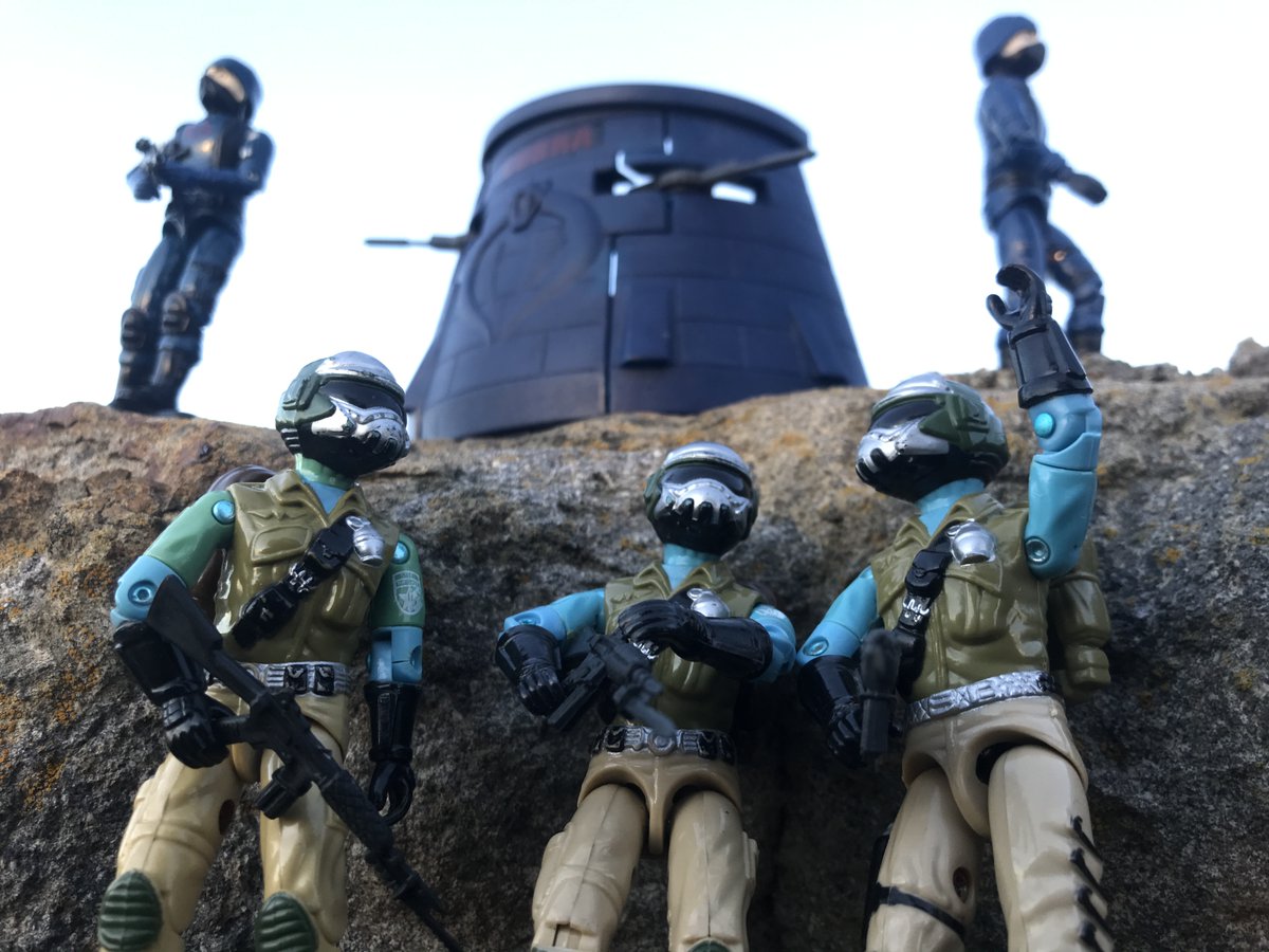 dnaletsaw's tweet photo. fun pics i used in my latest video. #gijoe #steelbrigade #ActionFigure https://t.co/jipW3FVJiA