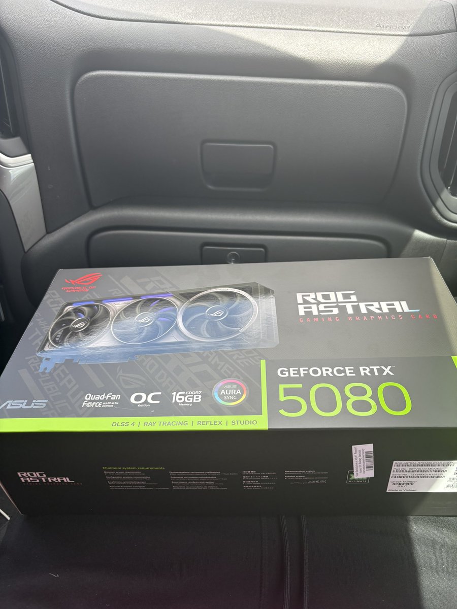 Psychrissss's tweet photo. It’s happening boyz new build incoming! #5080astral #9800x3d https://t.co/R3um9Idzd2