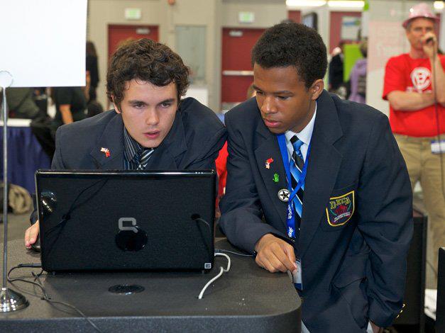 NHDECA's tweet image. Good luck to our #NHDECA Virtual Business Challenge competitors at #DECAICDC this month!