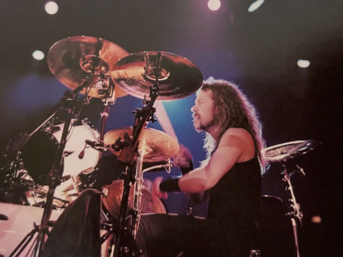 daily james hetfield (@dailyhetfield) on Twitter photo 