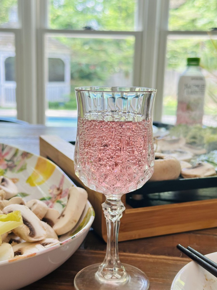 NearysCookhouse's tweet photo. I hope everyone is enjoying their weekend!

I’m still working on my website and recipes, so that it can be linked from X.

Trying to piece everything together and still learning how to navigate X, and its content.

Please bear with me!
I know it’s kinda useless to share pics with no recipe.

It’s coming- I promise!

Thank you for being here with me 🙏🏼🙏🏼🙏🏼