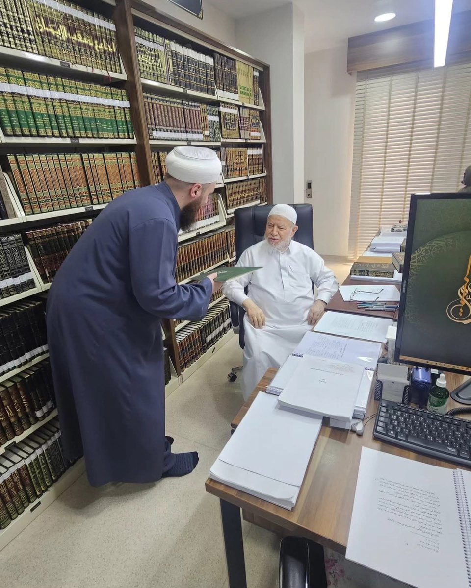 thefaqiir's tweet image. The Muhaddith Shaykh Muhammad Awwamah earlier today