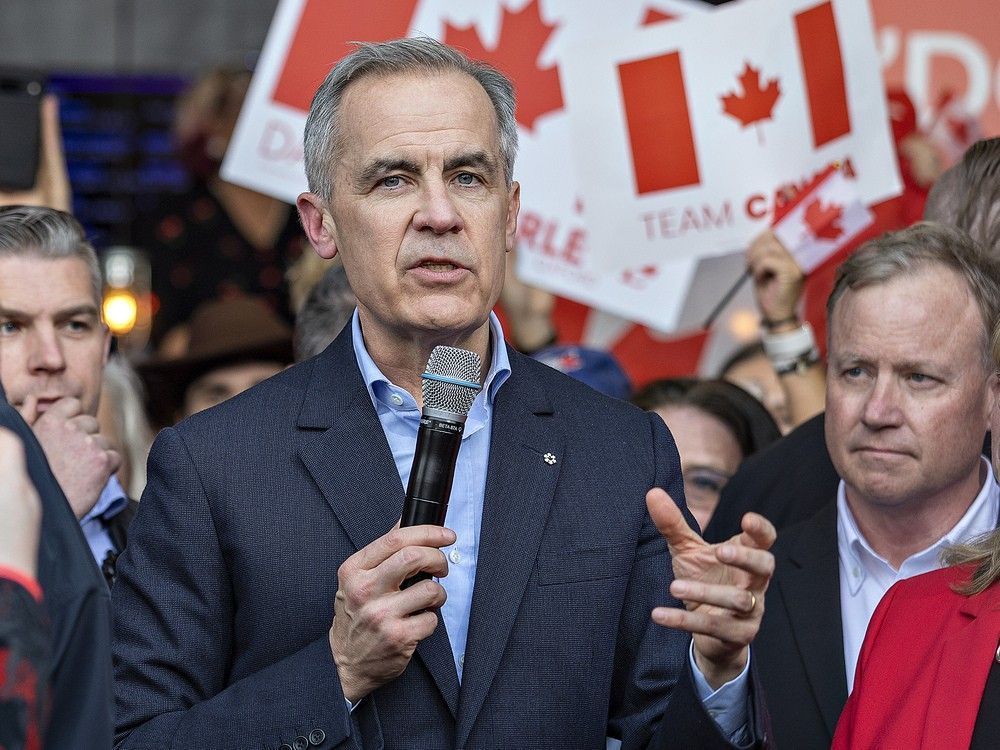 Liberals promise $130B in new spending and no timeline to balance the budget nationalpost.com/news/canada/ma…